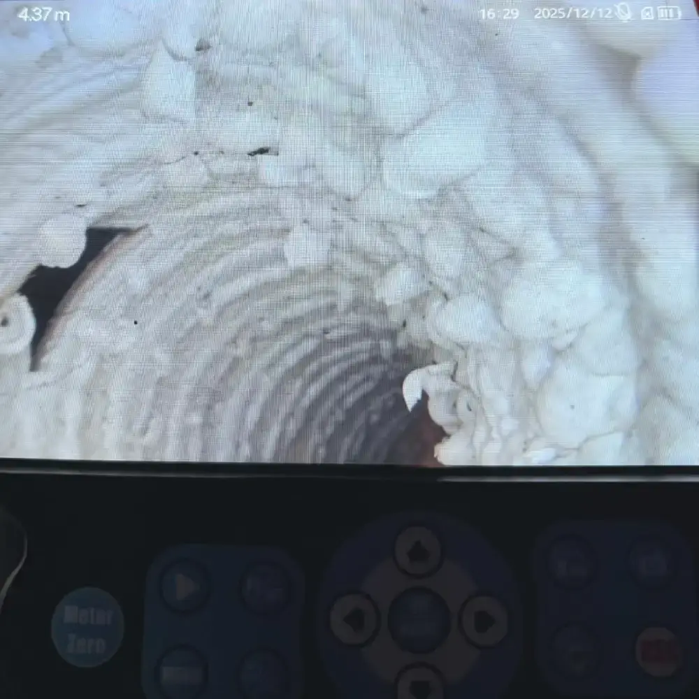 Attention au chlore dans les skimmers : un risque souvent sous-estimé 1 tuyau detection fuite detect eau fuites